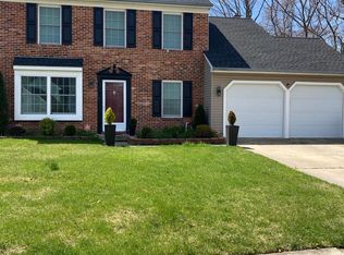 27 Covington Dr, Sicklerville, NJ 08081