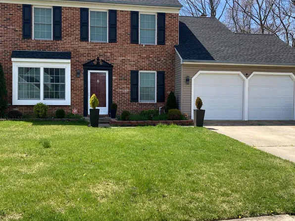 27 Covington Dr, Sicklerville, NJ 08081