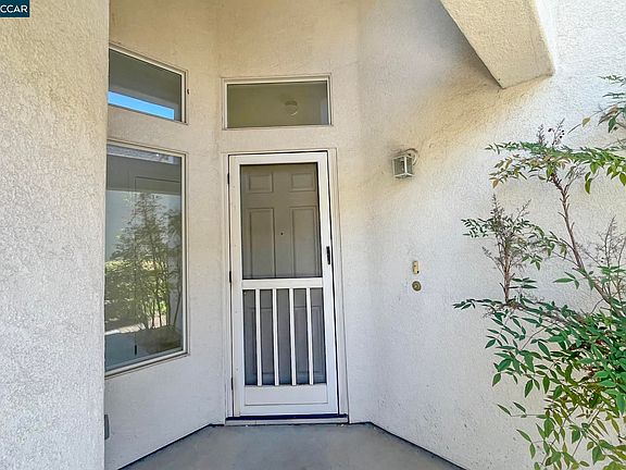 4th image of 1610 Jubilee Dr