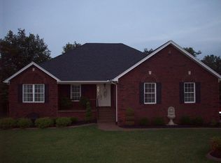 121 Creekside Dr, Coxs Creek, KY 40013
