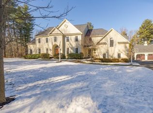 119 Hill St, Topsfield, MA 01983