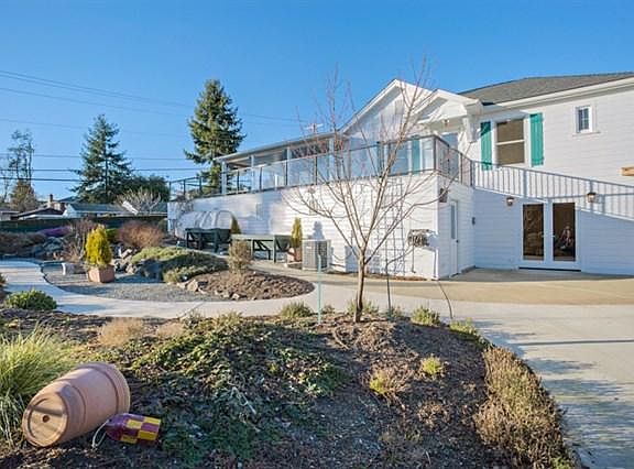 2nd image of 21324 4th Ave S