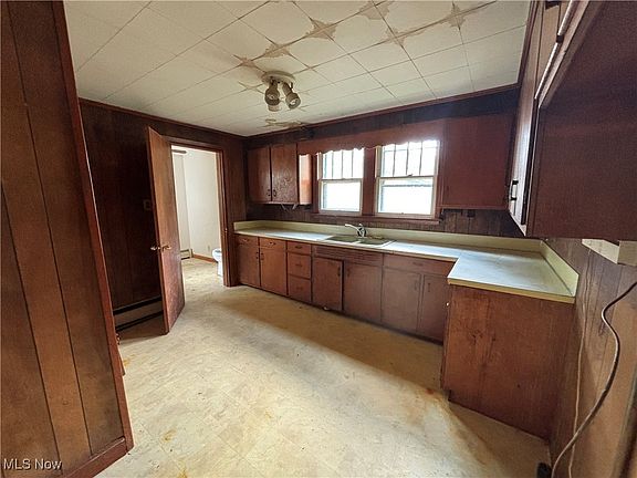 5th image of 101 Colegate Dr