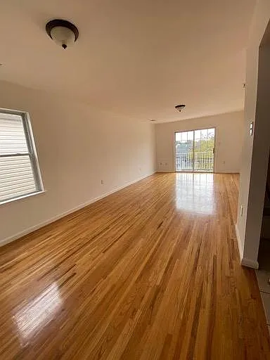 133 Pine St — Photo 9