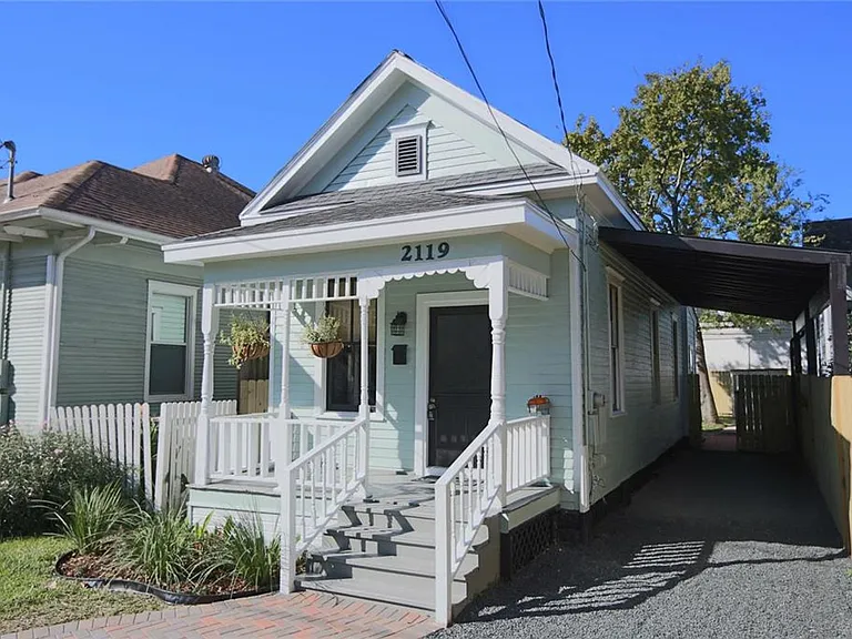 2119 Freeman St — Photo 1