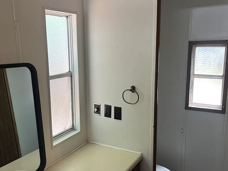 1219 Lakeside Rd #K — Photo 9