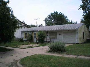 225 Random Rd, El Dorado, KS 67042