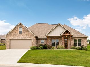 102 Red Crest Cv, Haskell, AR 72015