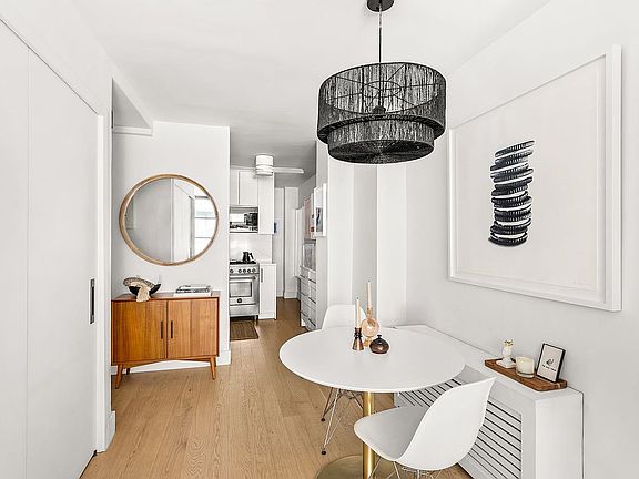 2nd image of 105 W 13th St APT 2A