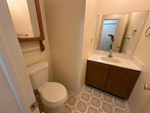 3 bed, 2.5 bath, 1536 sqft, $1,975 — Photo 2