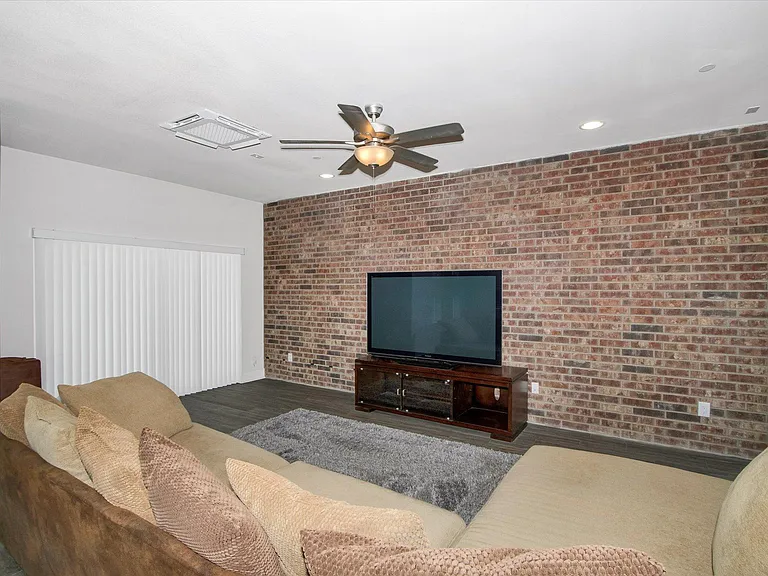 302 Tendick St #1103 — Photo 27