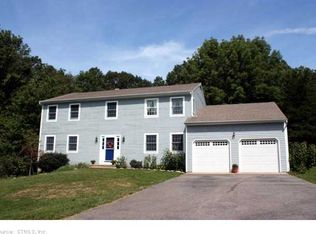 431 Pumpkin Hill Rd, Ledyard, CT 06339