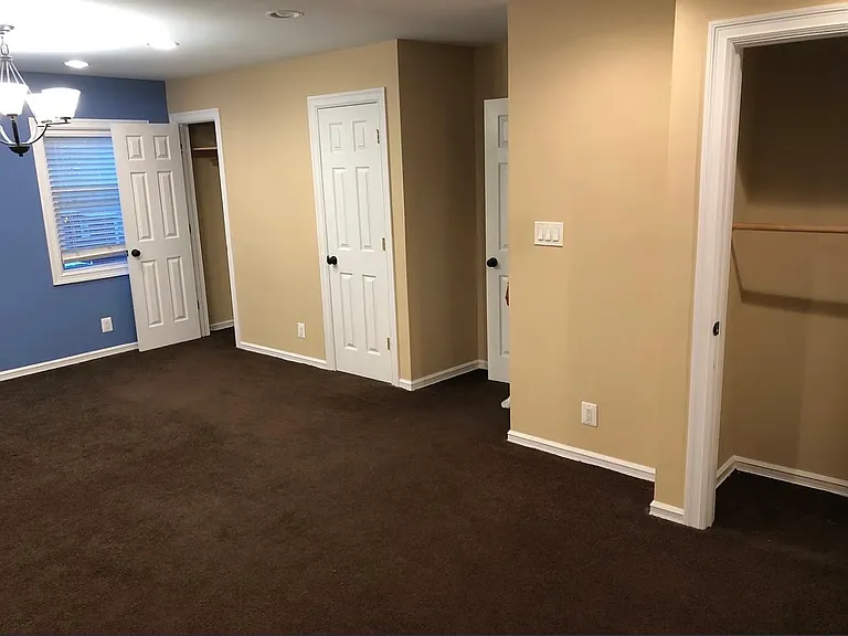 15527 Huron St #2 — Photo 9