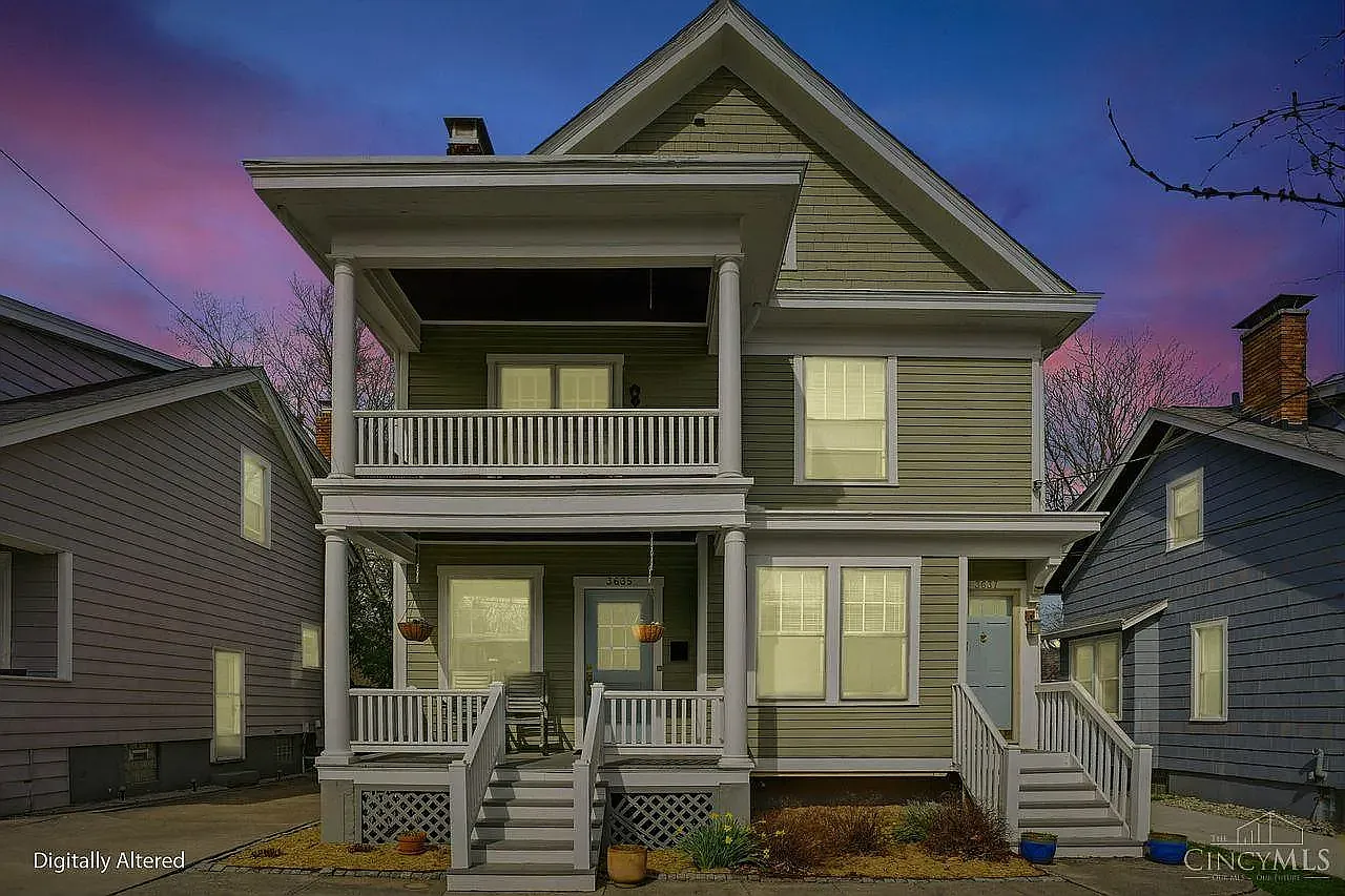 3 bed, $2,400 — Photo 2
