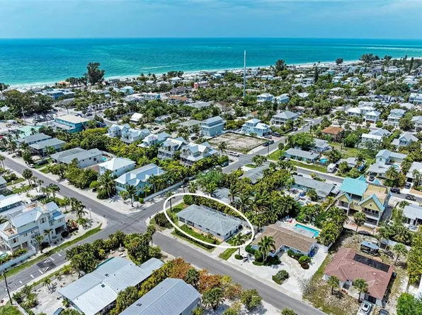 302 Palm Ave #A & B, Anna Maria, FL 34216