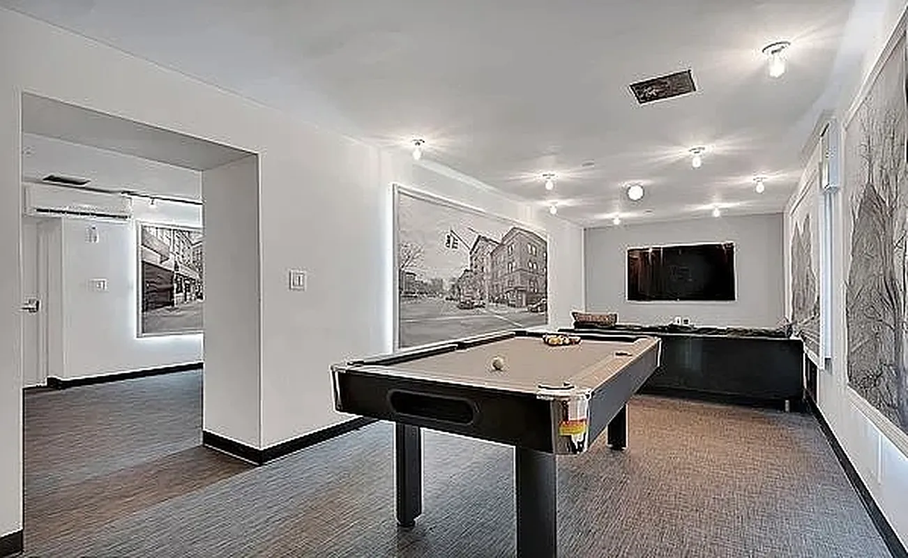 floor plan 8