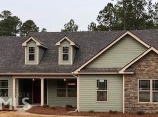 142 Needleleaf Ct, Barnesville, GA 30204