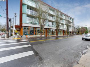2530 SE 26th Ave #404, Portland, OR 97202