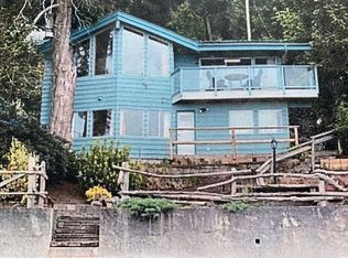 110 Tsawwassen Beach Rd, Delta, BC V4M 2J2