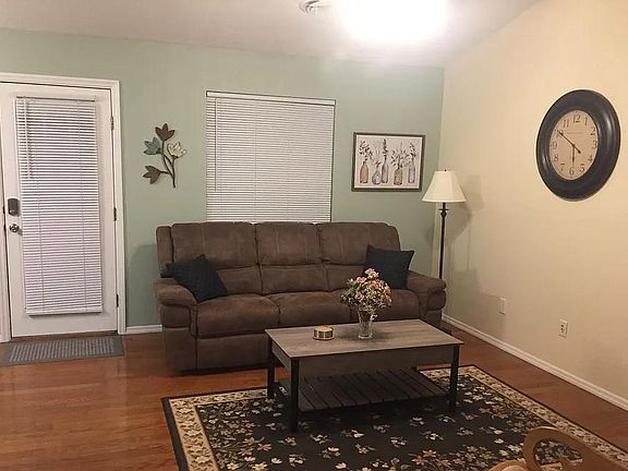 2nd image of 1142 Firethorne Way