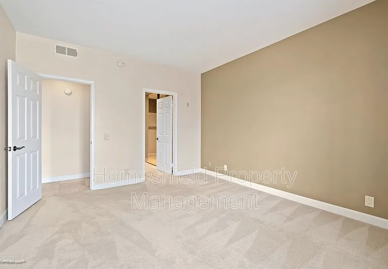 5895 Friars Rd #5211 — Photo 20