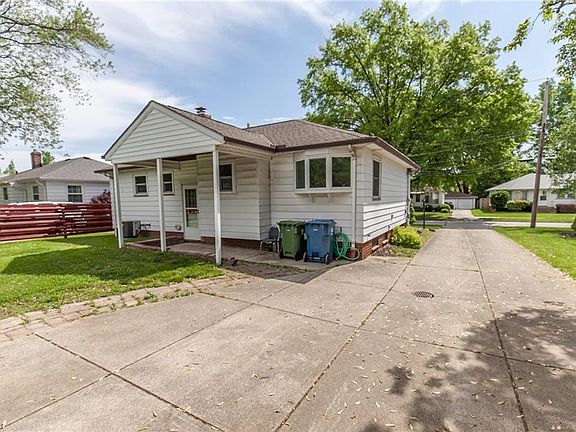 5th image of 6360 Mariana Dr