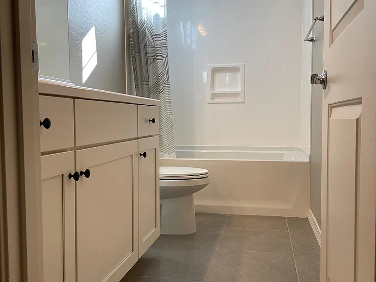 Downstairs Bathroom
