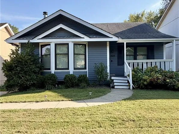 1505 NW 63rd St, Kansas City, MO 64118