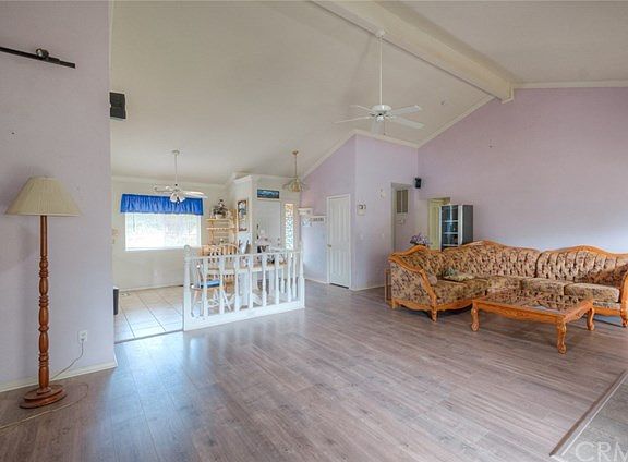 5th image of 51 Glen Cir