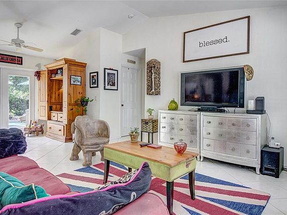 5th image of 3348 Nansen Ln