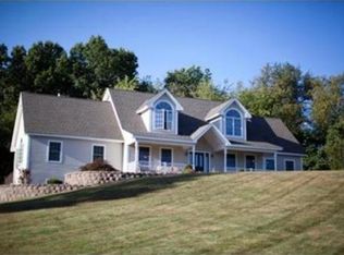 174 Chace Hill Rd, Sterling, MA 01564