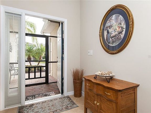 3rd image of 5089 Layton Dr