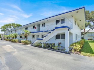 9 Westwood Avenue #102b, Tequesta, FL 33469