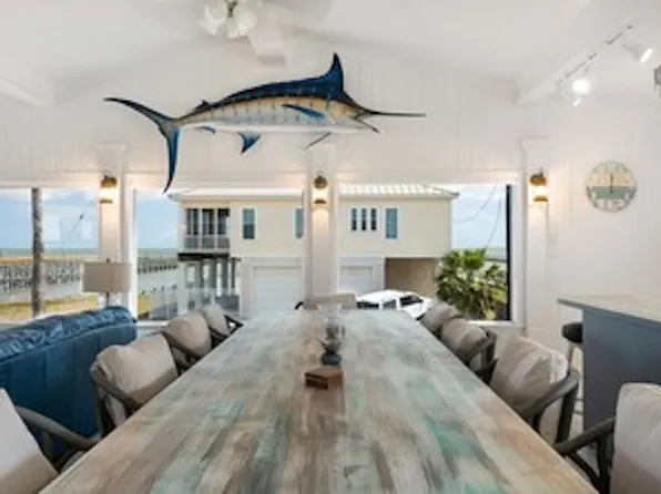 533 N Shore Dr, Port Mansfield, TX 78598