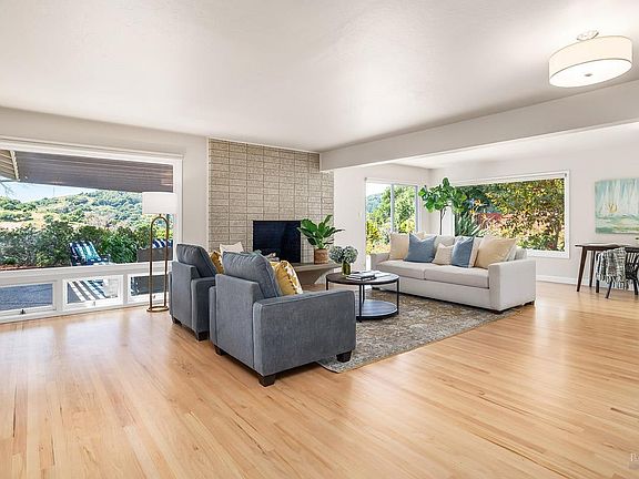 5th image of 13 Vista Court