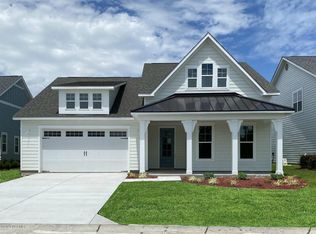 48 N Lamplighters Walk, Hampstead, NC 28443