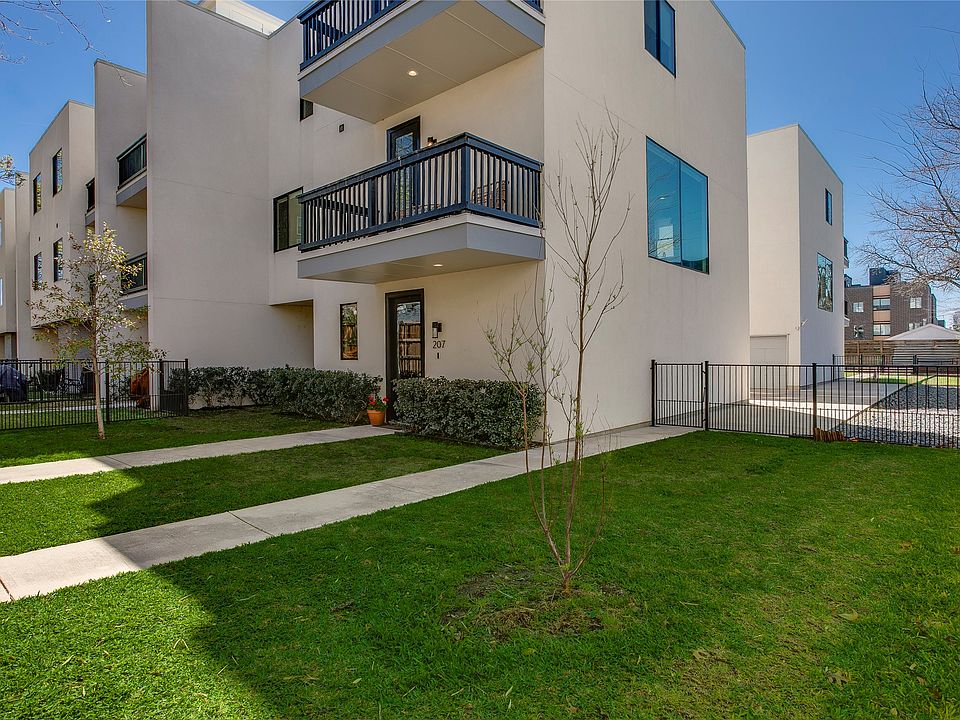 1st image of 4703 Munger Ave #207