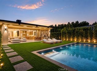 11826 Kling St, Valley Village, CA 91607
