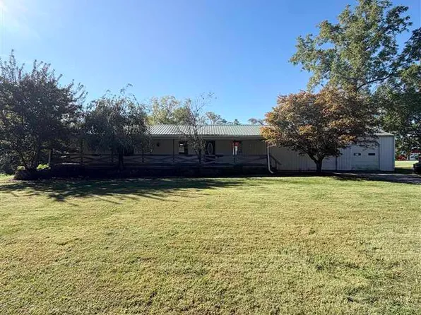 75 W County Road 1100 N, Farmersburg, IN 47850