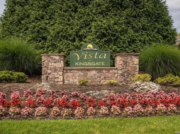 29 Vista Drive, Nanuet, NY 10954