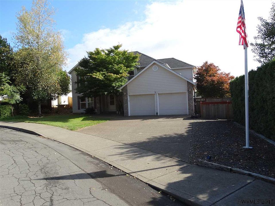 1st image of 544 W Hills Way NW