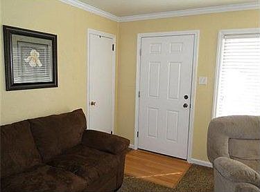 3rd image of 512 Glen Shannon Dr