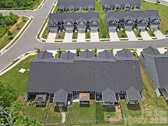 3rd image of 888 Prince Garrett Way