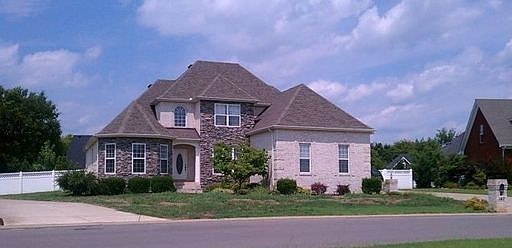 1st image of 147 Sayre Ln