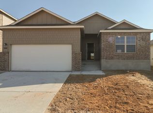 621 Oleander Crk, Seguin, TX 78155