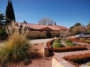 1044 Singing Hills Dr, El Paso, TX 79912