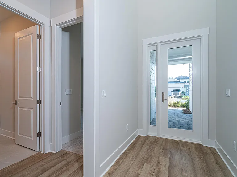11 Anastasia Cir — Photo 6