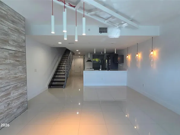2950 NE 188th Street #110, Aventura, FL 33180