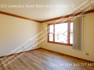 1202 Lawrence Rd NE UNIT 2, Canton, OH 44705