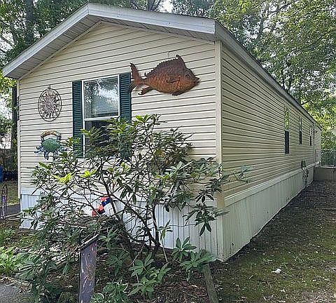 2nd image of 37232 Alabama Dr